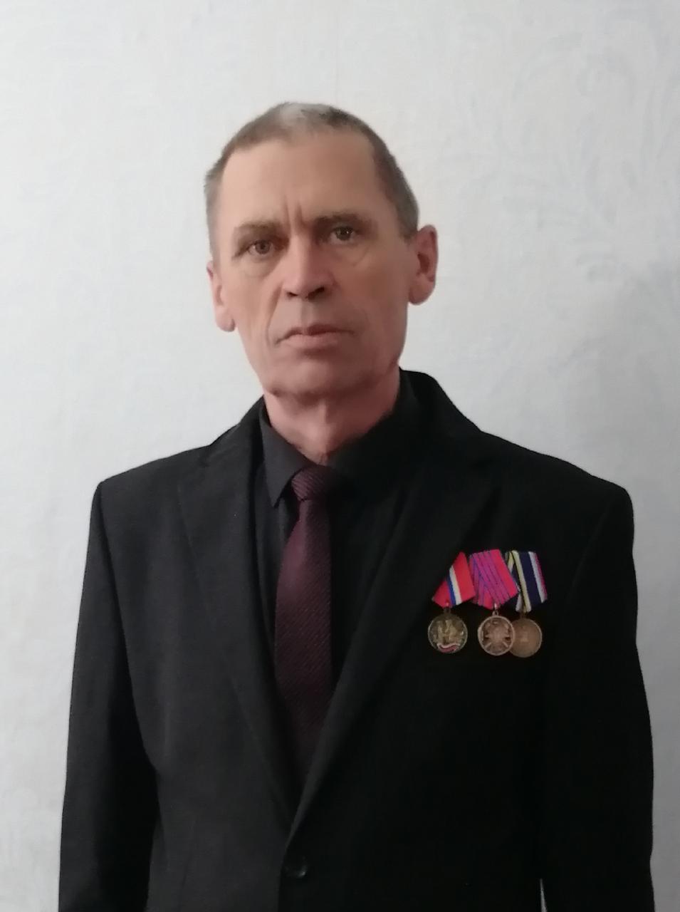Денисюк Александр Андреевич.